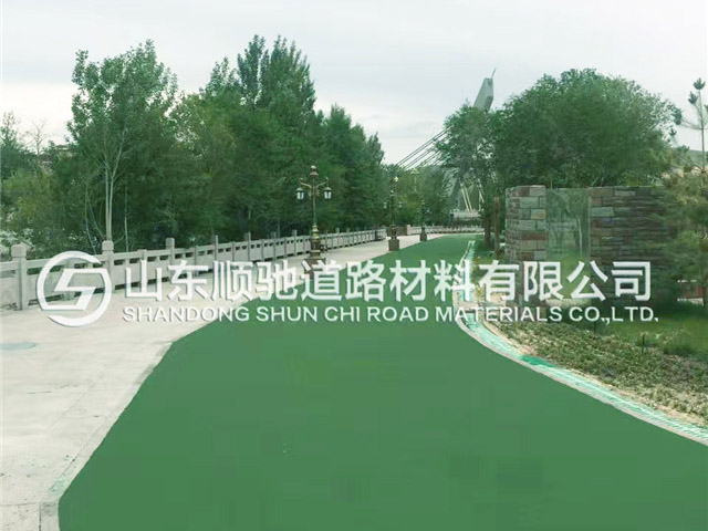 烏魯木齊非機動車道彩色路面施工